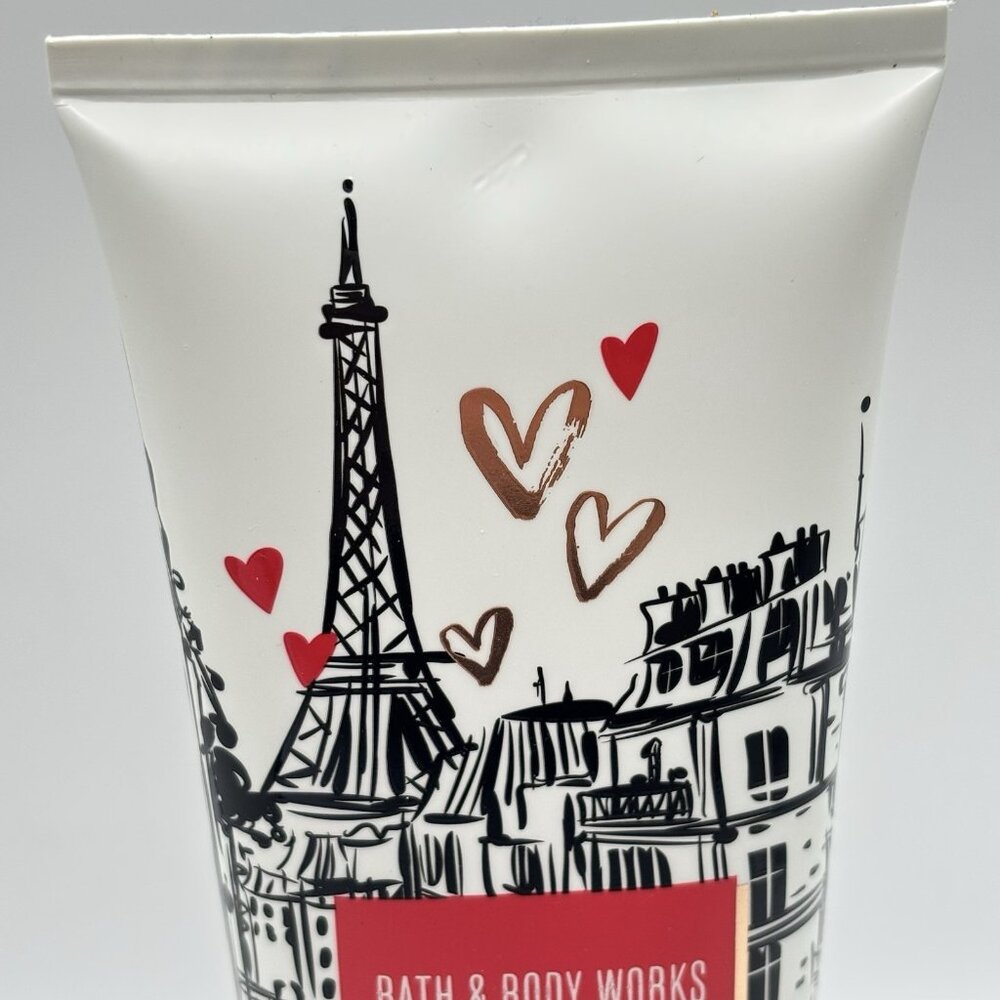 Bath & Body Works Emily In Paris Ultimate Hydration Body Cream Paris Amour 8 oz - Picture 4 of 12